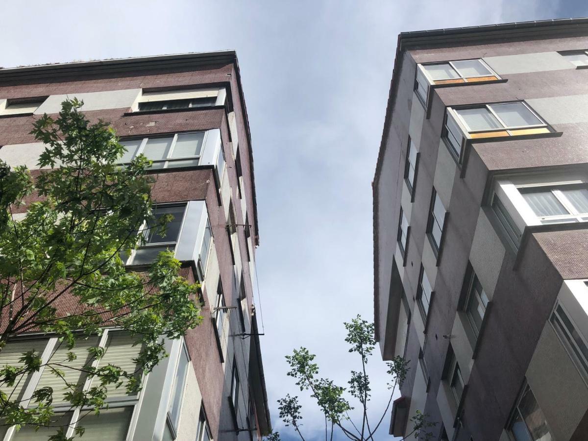 Oh La Life! Camino Frances Apartment Santiago de Compostela Exterior photo